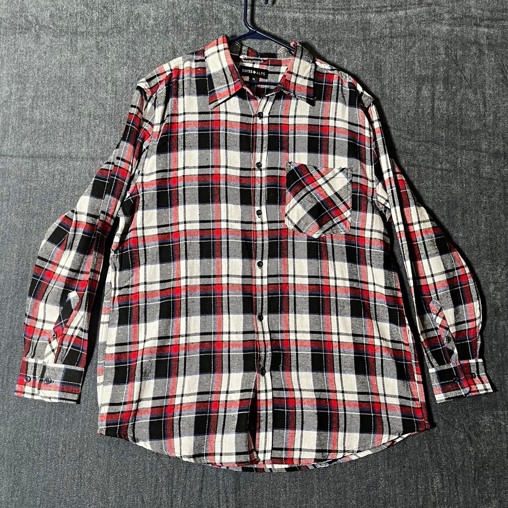 Swiss Alps Mens XL Plaid Flannel Long Sleeve Button Up Shirt Pockets Casual